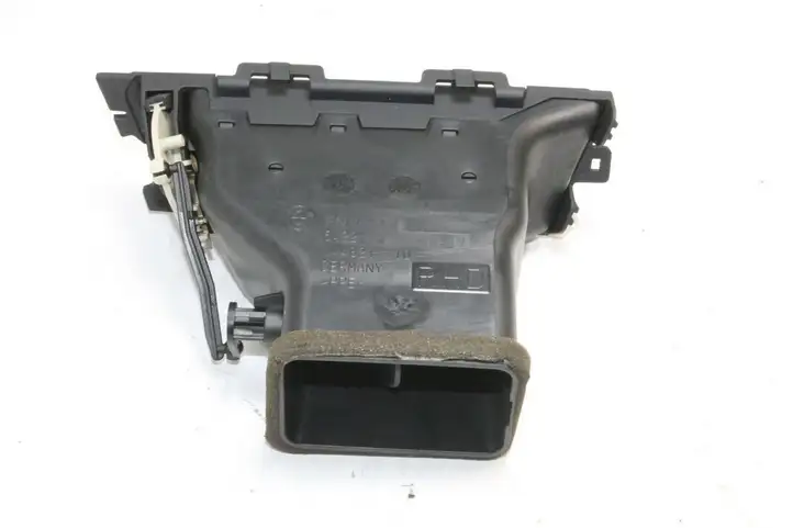 BMW 3 E90 E91 (2005 - 2012) 9130465 Боковой воздушный дефлектор — фото 2