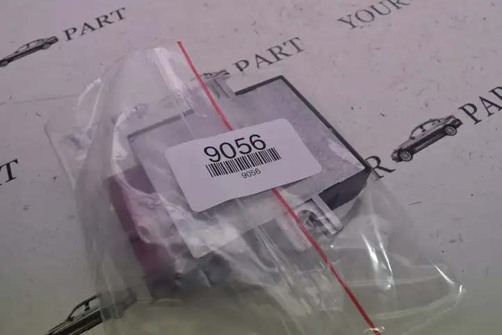 BMW X3 F25 (2010 - 2017) 7426095 Блок управления топливным насосом — фото 5