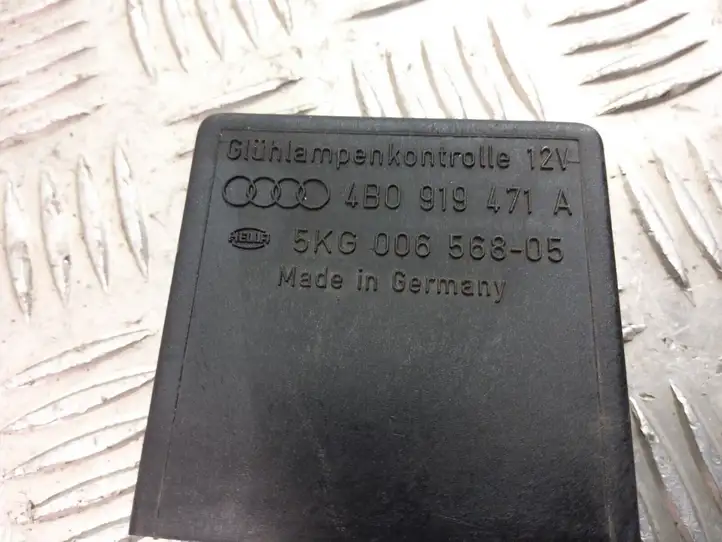 Audi A6 S6 C5 4B (2001 - 2004) 8D0919471A Реле освещения салона — фото 6