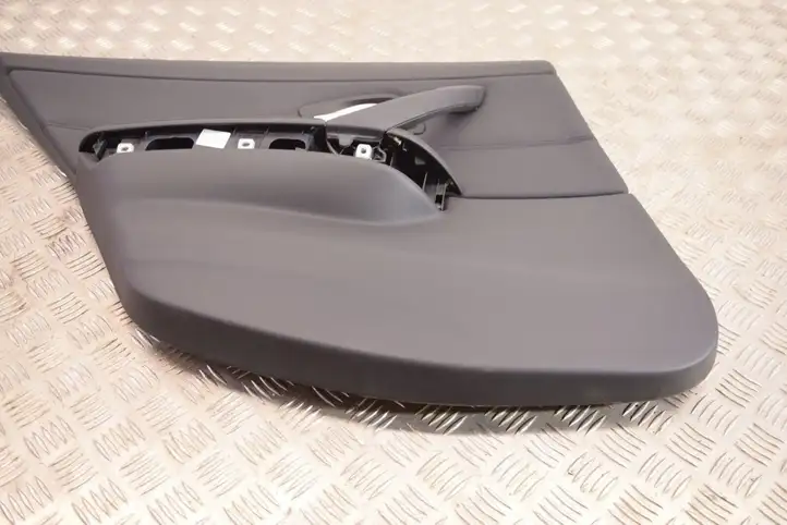 BMW 3 E90 E91 (2005 - 2012) Обшивка задней двери — фото 2