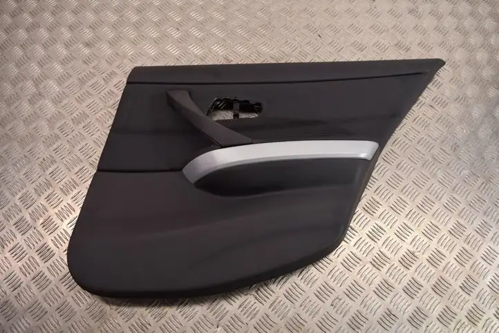 BMW 3 E90 E91 (2005 - 2012) Обшивка задней двери — фото 1