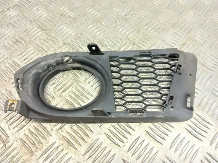 BMW 3 E92 E93 (2005 - 2014) 8041182 Решетка противотуманной фары — фото 4