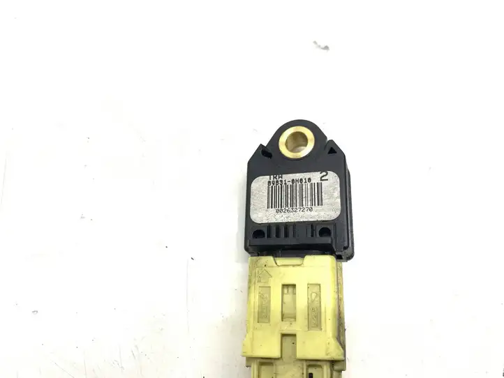 Toyota Yaris (2005 - 2009) 898310H010 Датчик удара SRS — фото 2