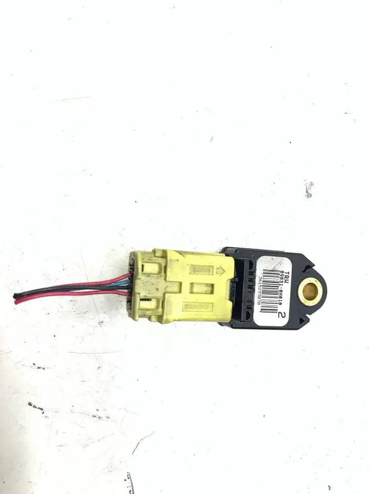 Toyota Yaris (2005 - 2009) 898310H010 Датчик удара SRS — фото 5