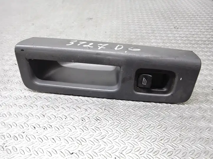Volvo V50 (2004 - 2008) 30658449 Кнопка стеклоподъемников — фото 1