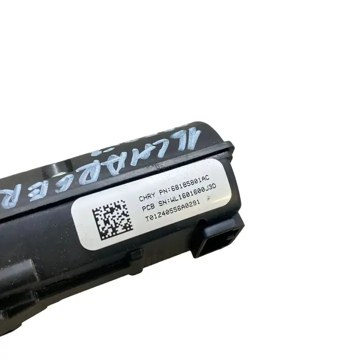 Dodge Charger (2014 - ) 68185801AC Включатель зажигания и стартера — фото 9