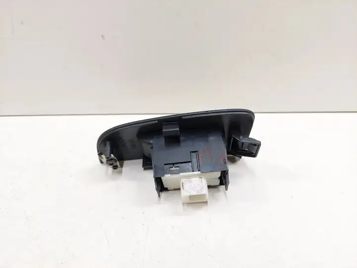 Toyota Avensis T250 (2006 - 2009) 7423105140 Блок кнопок стеклоподъемников — фото 2