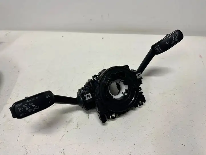 Seat Leon (5F) (2012 - 2019) 5Q0953507GD Контактное кольцо SRS — фото 1