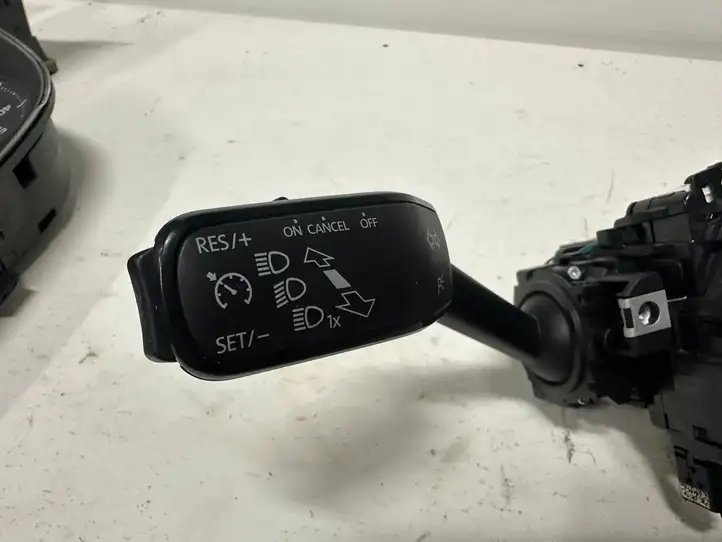 Seat Leon (5F) (2012 - 2019) 5Q0953507GD Контактное кольцо SRS — фото 3