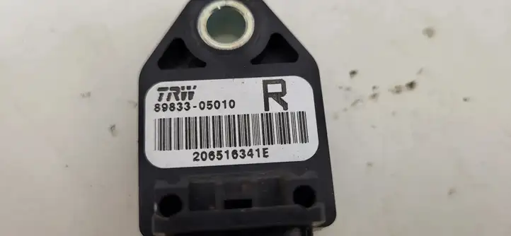 Toyota Avensis T250 (2006 - 2009) 8983305010 Датчик удара SRS — фото 1