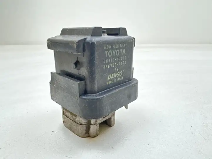 Toyota Yaris (2003 - 2005) 2861067010 Реле накала свечей — фото 1