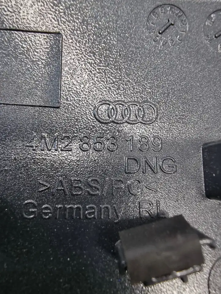 Audi Q7 4M (2015 - ) 4M2853189 Отделка внутренней панели салона — фото 7