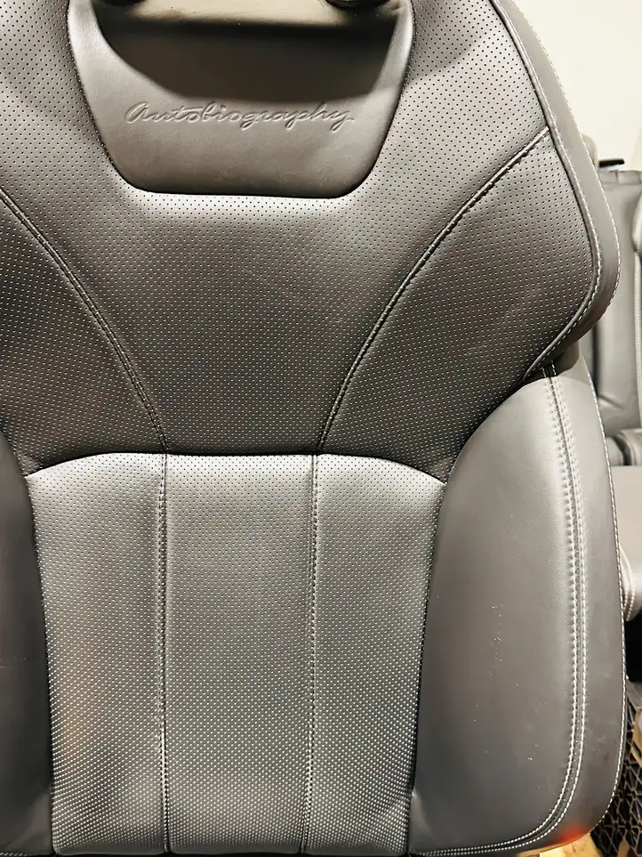 Land Rover Range Rover Evoque L538 (2015 - 2018) GJ3214D600AE Комплект салона — фото 2