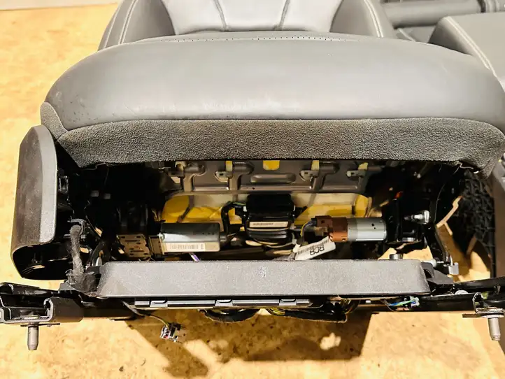 Land Rover Range Rover Evoque L538 (2015 - 2018) GJ3214D600AE Комплект салона — фото 24