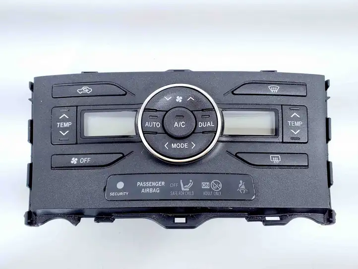 Toyota Auris 150 (2006 - 2012) 5590002311 Управление климат контролем — фото 1