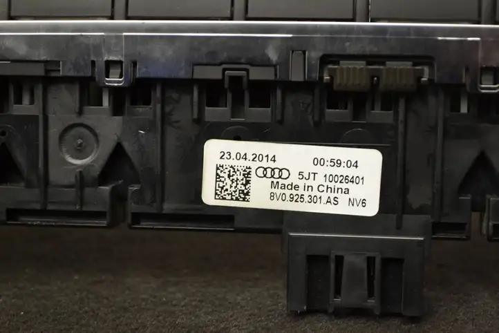 Audi A3/S3 8V (2012 - 2016) 8v0925301as Блок кнопок на панели — фото 6