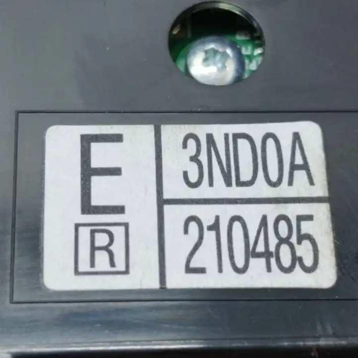 Nissan Leaf I (ZE0) (2010 - 2017) 3ND0A210485 Другие включатели / ручки/ переключатели — фото 7