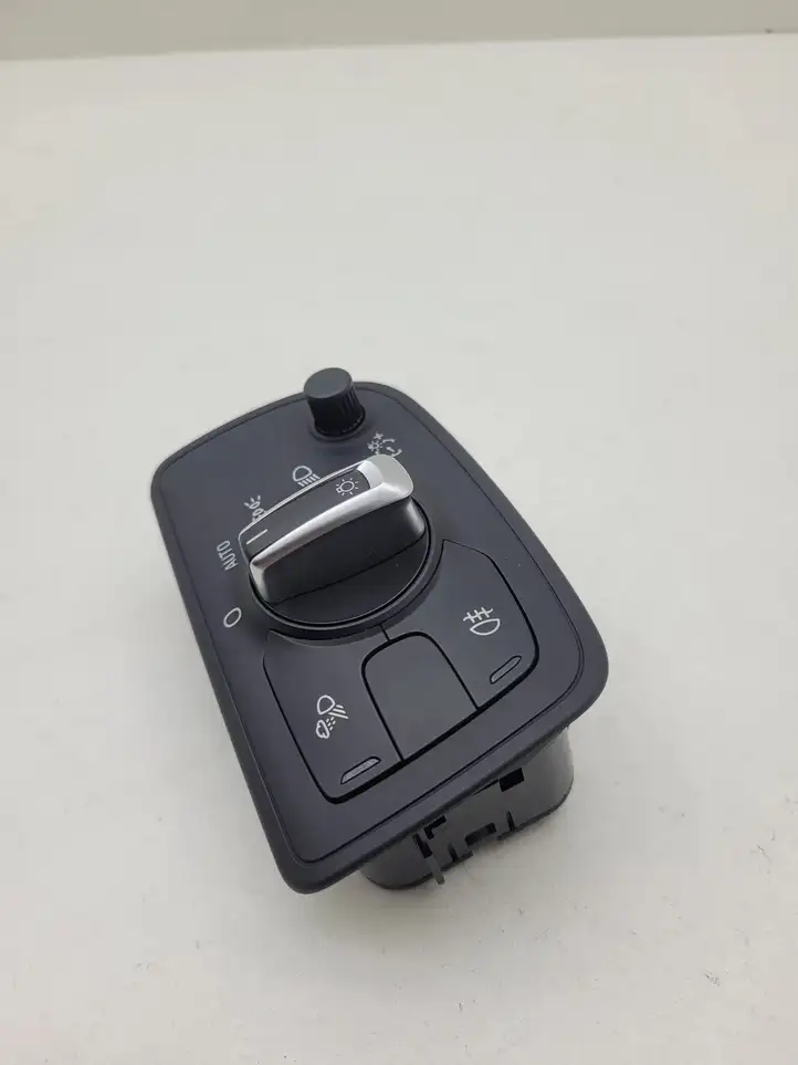 Audi A6 C7 (2011 - 2014) 4G0941531S Включатель фонарей — фото 2