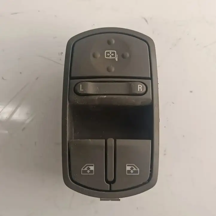 Opel Corsa D (2006 - 2010) 13258521 Кнопка стеклоподъемников — фото 1