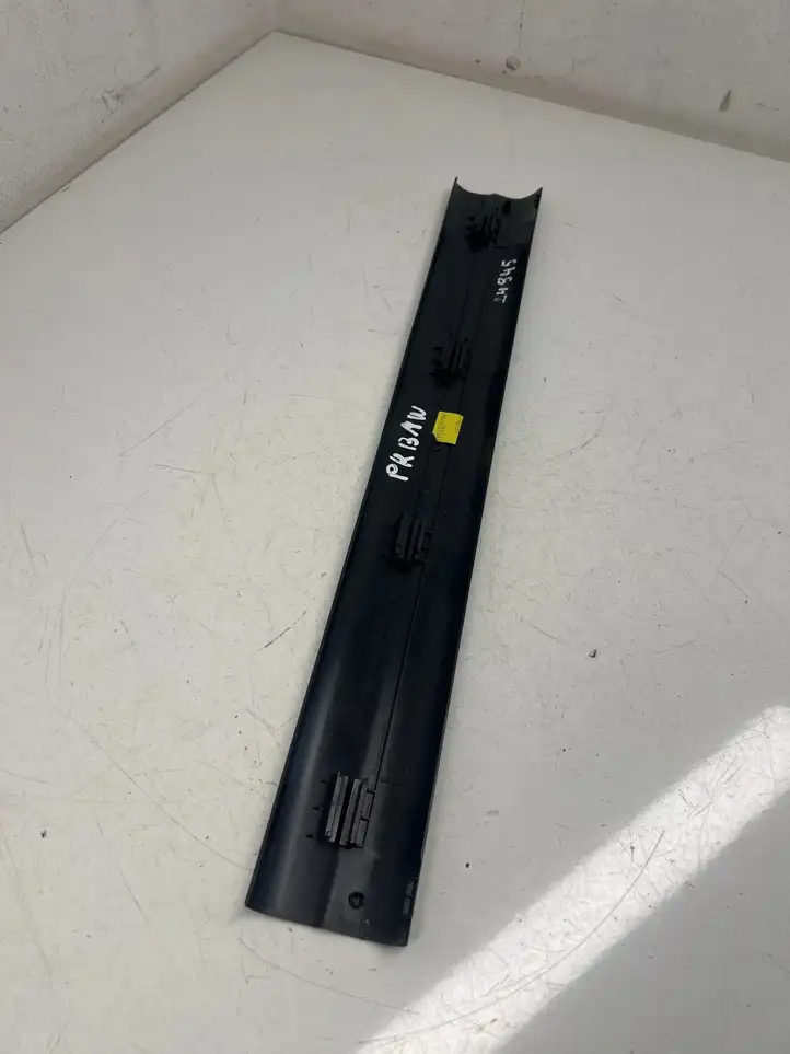 BMW 1 F20 F21 (2011 - 2019) 17365810 Внутренняя отделка переднего порога — фото 2