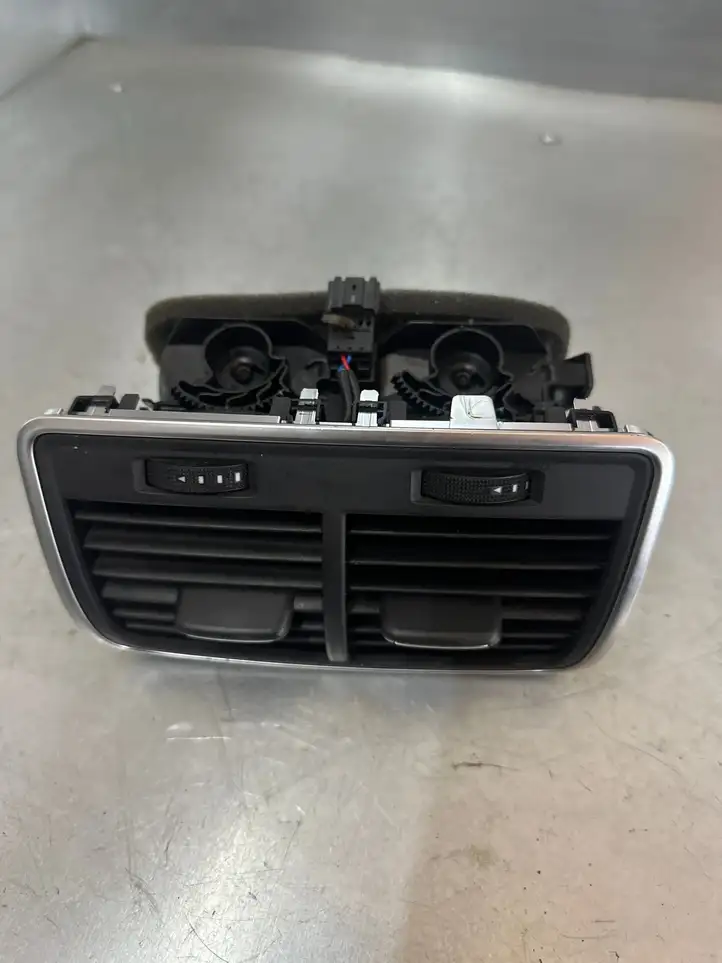Audi A6 C7 (2011 - 2014) 4G0819203 Задний воздушный дефлектор — фото 1