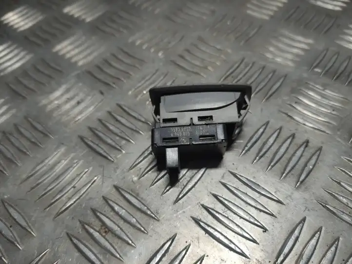 BMW 3 E90 E91 (2005 - 2012) 6945875 Кнопка стеклоподъемников — фото 3