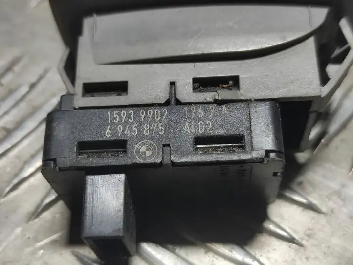 BMW 3 E90 E91 (2005 - 2012) 6945875 Кнопка стеклоподъемников — фото 4
