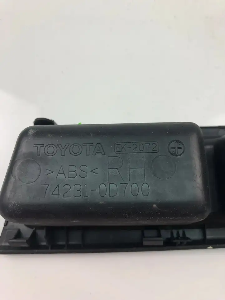 Toyota Yaris (2009 - 2012) 742310D700 Блок кнопок стеклоподъемников — фото 4