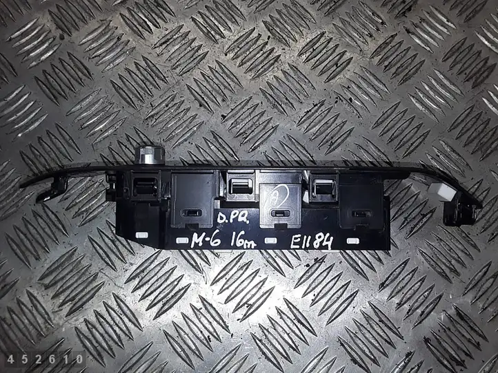 Mazda 6 (2015 - 2018) 5ab129ea03 Кнопка стеклоподъемников — фото 2