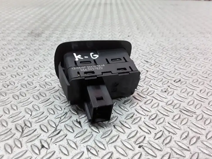 Citroen C4 I Picasso (2006 - 2013) 966393782ZD Блок кнопок стеклоподъемников — фото 2
