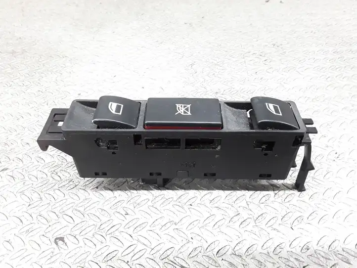 BMW 3 E46 (1998 - 2005) 61318381518 Кнопка стеклоподъемников — фото 1