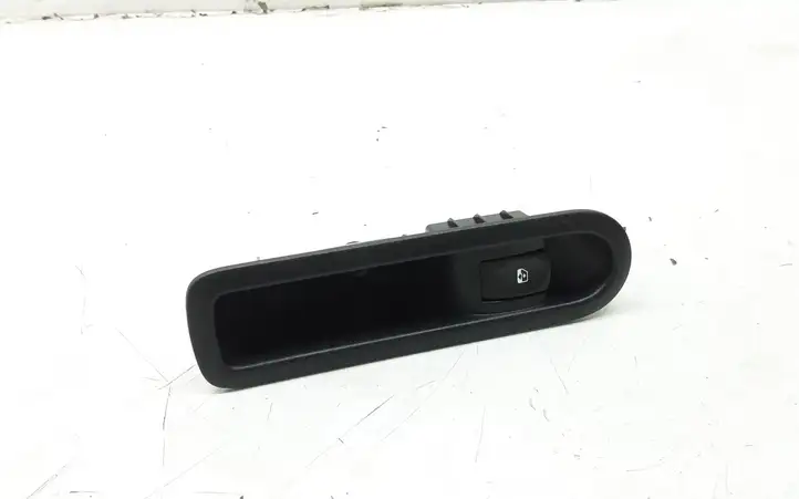 Renault Modus (2007 - 2012) 8200635069 Кнопка стеклоподъемников — фото 1
