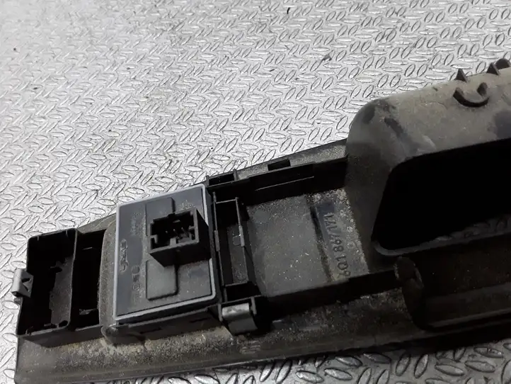 Volkswagen Polo (2001 - 2005) 6Q1867171 Блок кнопок стеклоподъемников — фото 2