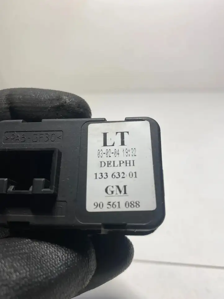 Opel Zafira B (2003 - 2006) 13363201 Кнопка стеклоподъемников — фото 3