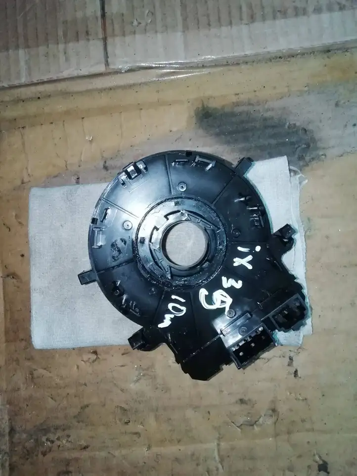 Hyundai ix35 (2009 - 2013) M30S062090 Контактное кольцо SRS — фото 1