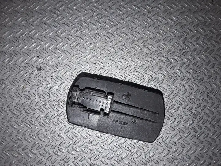 Opel Corsa D (2006 - 2010) 13258521AA Кнопка стеклоподъемников — фото 3