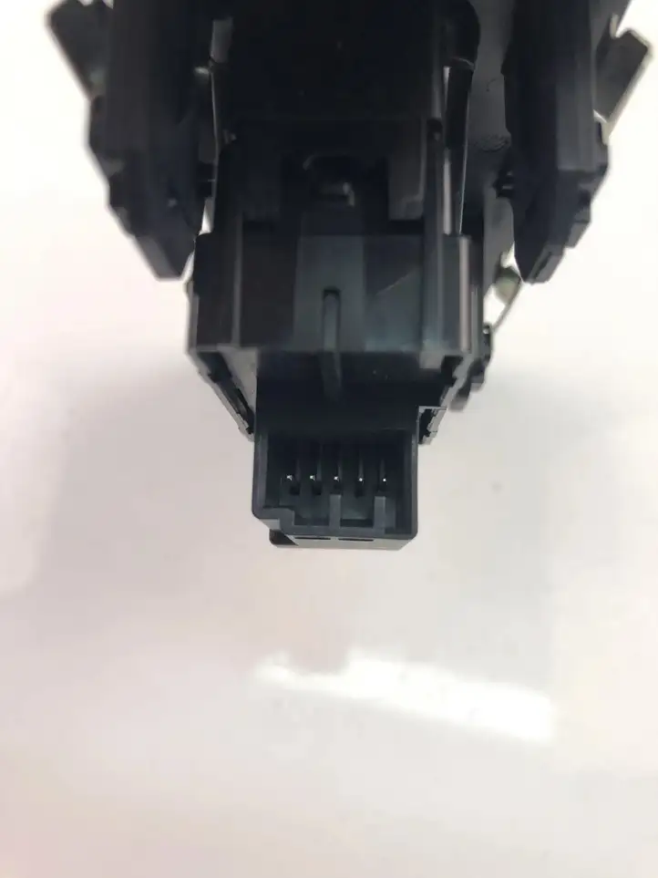 Volvo XC40 (2017 - ) 31456060 Кнопка стеклоподъемников — фото 3