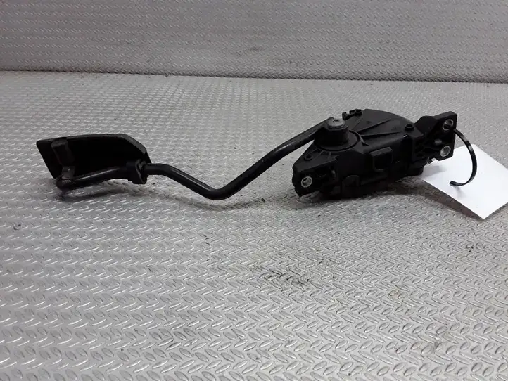 Nissan Almera N16 (2000 - 2010) 6PV00862001 Педаль акселератора — фото 1