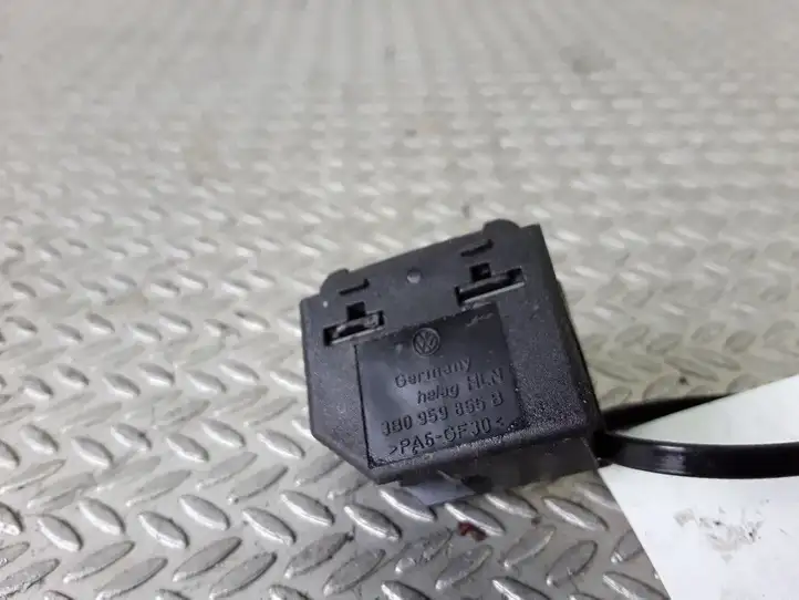 Volkswagen Golf IV (1998 - 2005) 3B0959855B Блок кнопок стеклоподъемников — фото 2