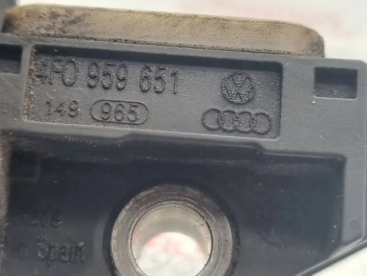 Audi A6 S6 C6 4F (2008 - 2011) 4F0959651 Датчик удара SRS — фото 3