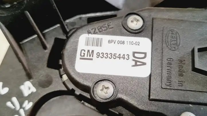 Opel Meriva A (2002 - 2006) 93335443 Педаль акселератора — фото 4