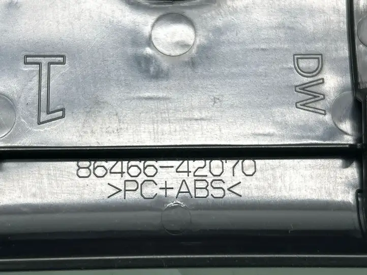 Toyota RAV 4 (XA50) (2018 - ) 8646642070 Накладка зеркала заднего вида — фото 5