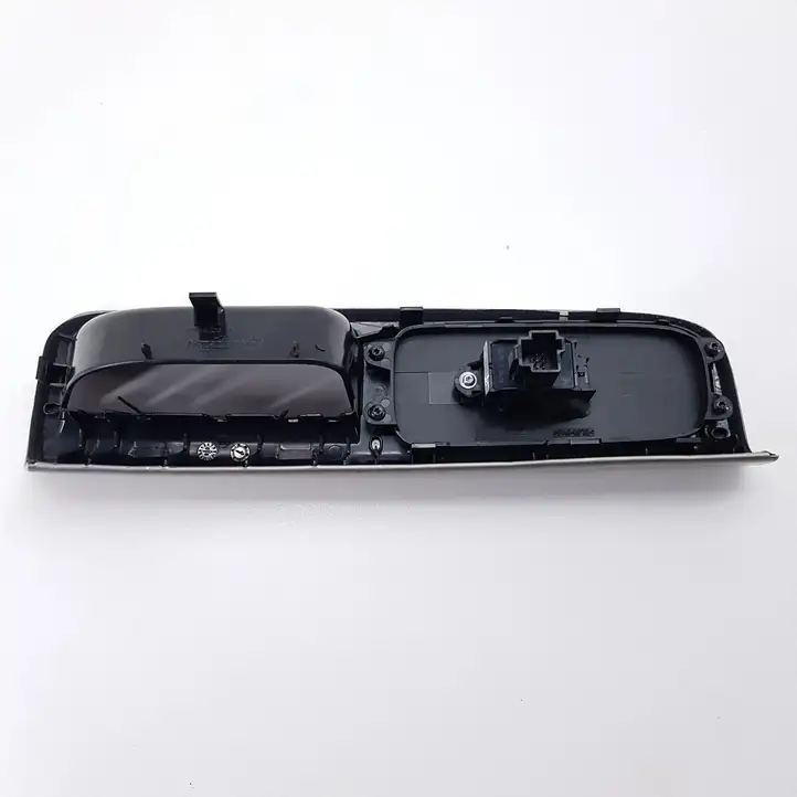 Volvo V50 (2004 - 2008) 8663815 Кнопка стеклоподъемников — фото 7