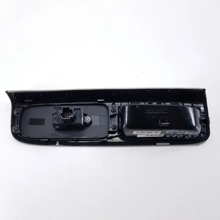 Volvo V50 (2004 - 2008) 8663815 Кнопка стеклоподъемников — фото 9