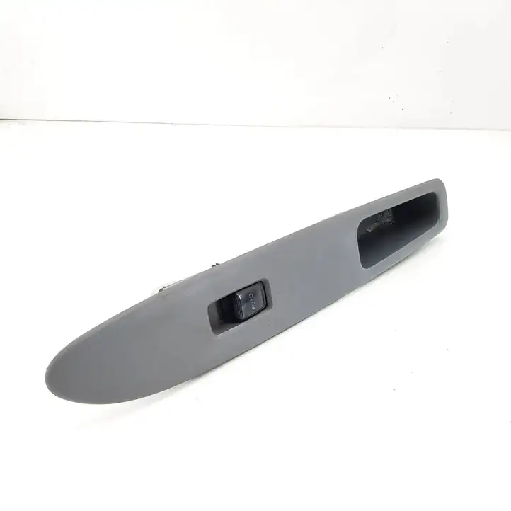 Toyota Avensis Verso (2001 - 2004) 7423144190 Блок кнопок стеклоподъемников — фото 1