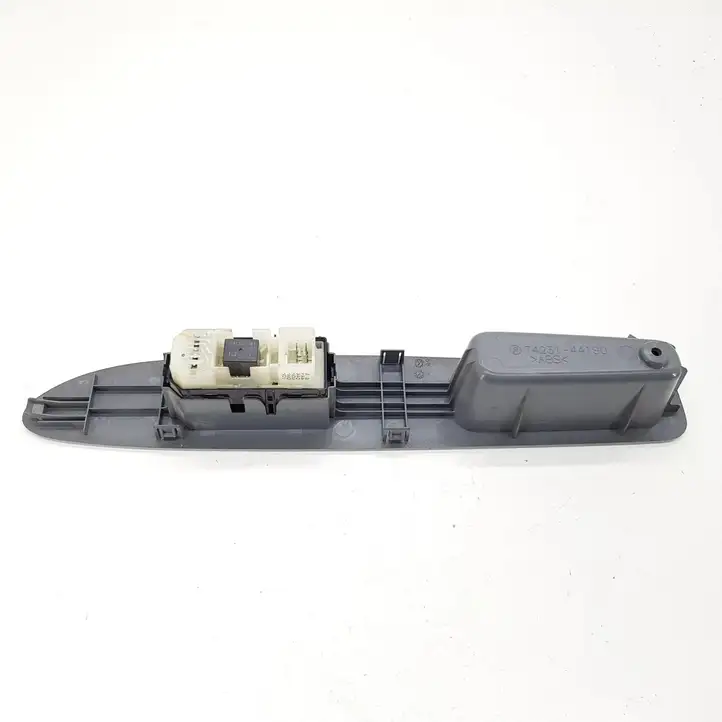 Toyota Avensis Verso (2001 - 2004) 7423144190 Блок кнопок стеклоподъемников — фото 5