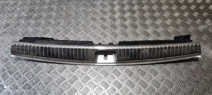 Mercedes-Benz C W205 (2014 - 2021) A2056900505 Отделка порога багажника — фото 1