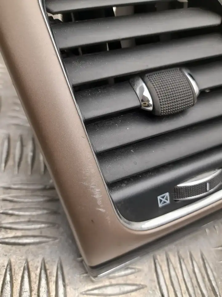 Jeep Grand Cherokee (2010 - 2021) X90016503MR Задний воздушный дефлектор — фото 3