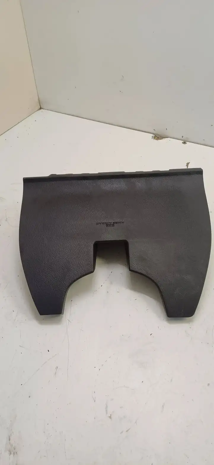 Toyota Corolla Verso E121 (2004 - 2007) 739970F010 Коленная подушка безопасности — фото 1