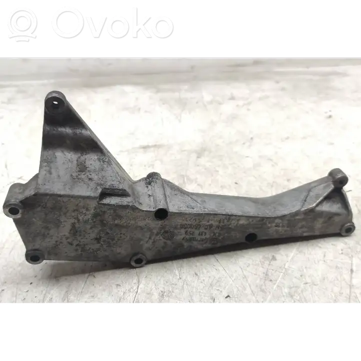 Seat Exeo (3R) (2008 - 2013) 03L131159 Кронштейн охладителя EGR — фото 3